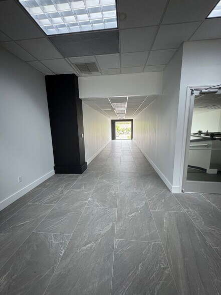 More Photos Of 3390 Kori Rd, Jacksonville Medical For Sale
