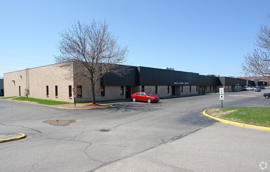 Primary Photo Of 7830-7848 S 12th Ave, Bloomington Distribution For Lease