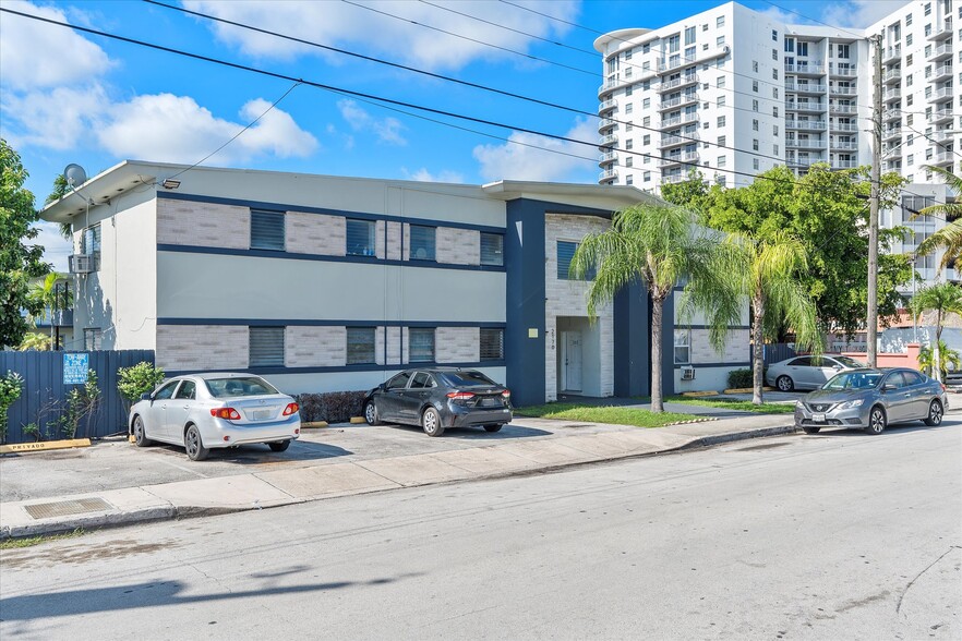 More Photos Of 2170 NW Flagler Ter, Miami Apartments For Sale