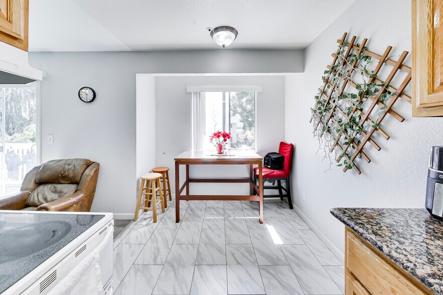 More Photos Of 22049 Hathaway Ave, Hayward Apartments For Sale