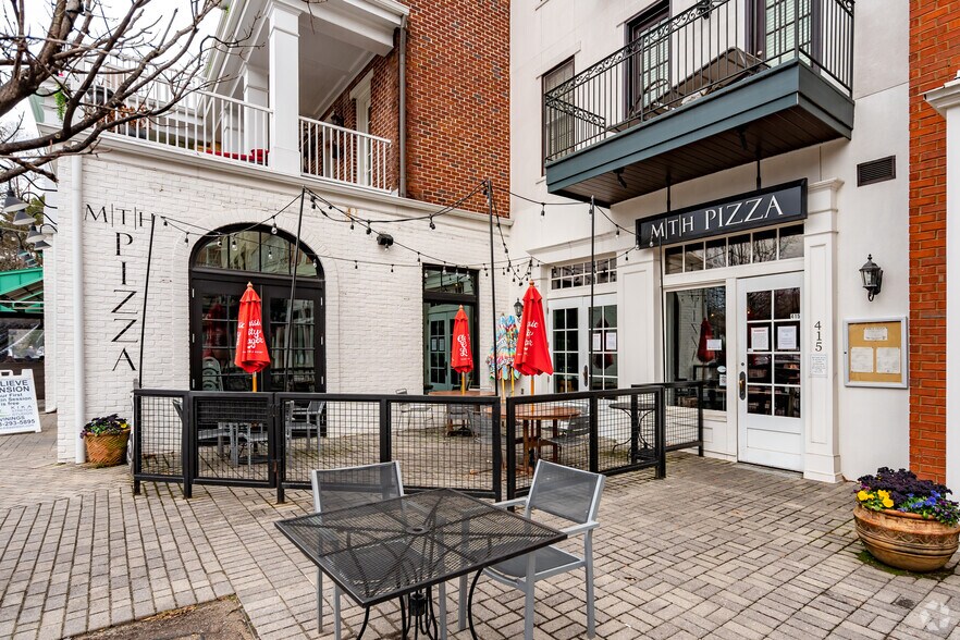 More Photos Of 1675 SE Cumberland Pky, Smyrna Unknown For Lease