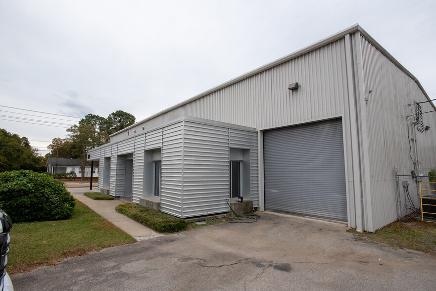 Primary Photo Of 303 Gadsden St, Columbia Warehouse For Lease