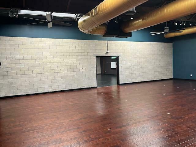 More Photos Of 655 31st St S, Saint Petersburg Warehouse For Sale