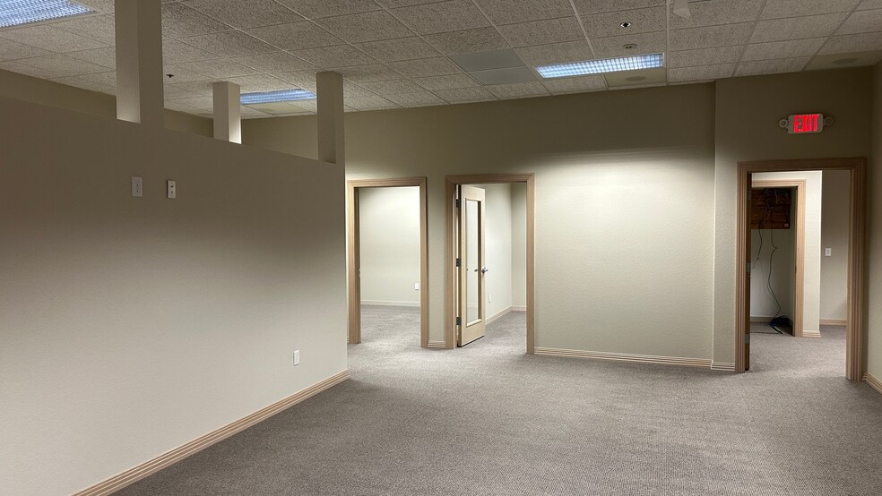 More Photos Of 3051 Progress Way, Kaukauna Coworking Space