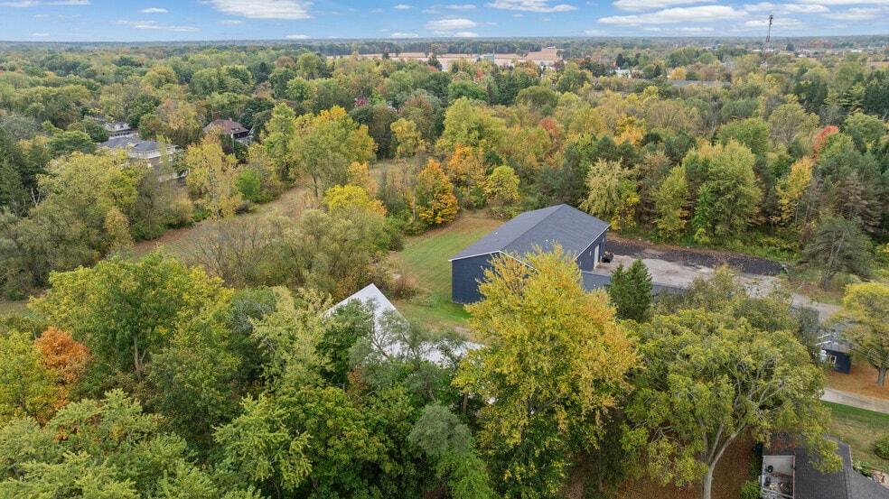 More Photos Of 74026 Tietz St, Armada Warehouse For Sale