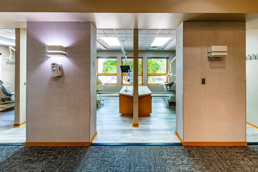 More Photos Of 7515 W Yale Ave, Denver Medical For Lease