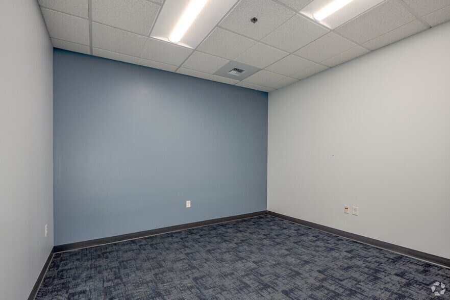 More Photos Of 2101 Arena Blvd, Sacramento Office For Lease