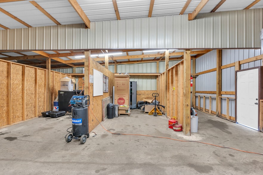 More Photos Of 6853 Lascassas Pike, Lascassas Industrial For Sale