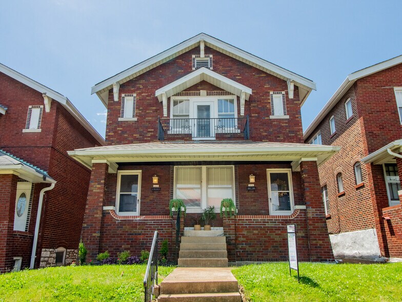 Primary Photo Of 5036 Tholozan Ave, Saint Louis Multifamily For Sale