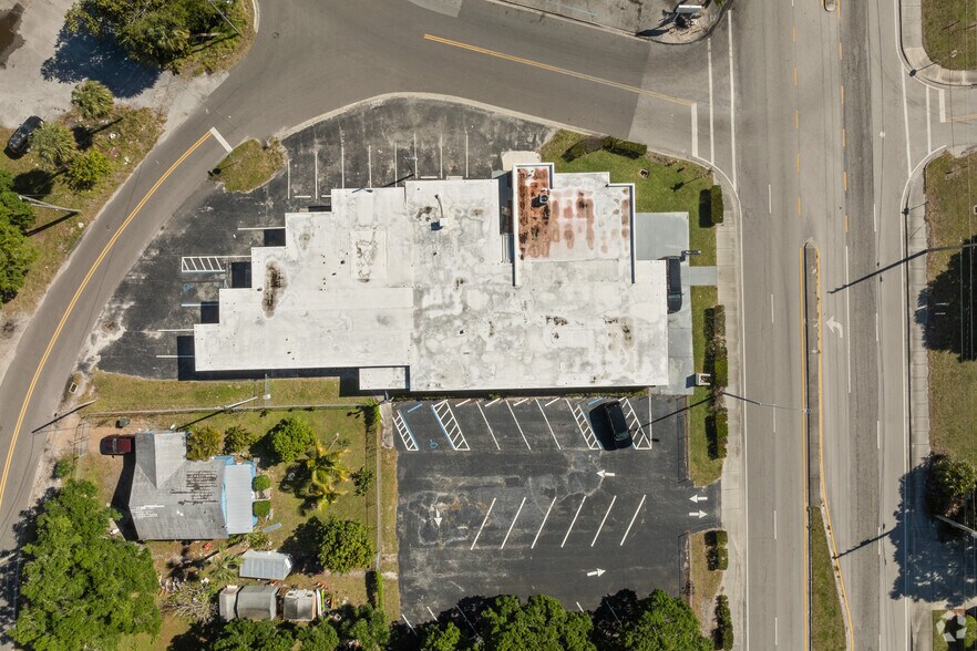 More Photos Of 1800 Okeechobee Rd, Fort Pierce Funeral Home For Sale