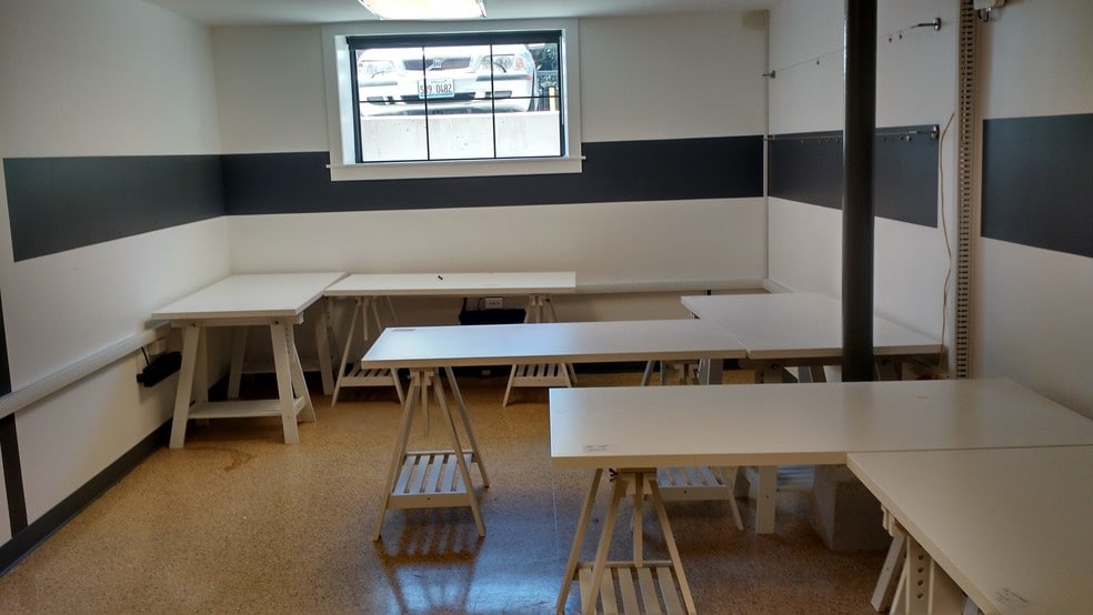 More Photos Of 1659 W Hubbard St, Chicago Loft Creative Space For Lease