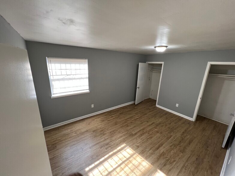 More Photos Of 2208 Avenue G, Birmingham Multifamily For Sale