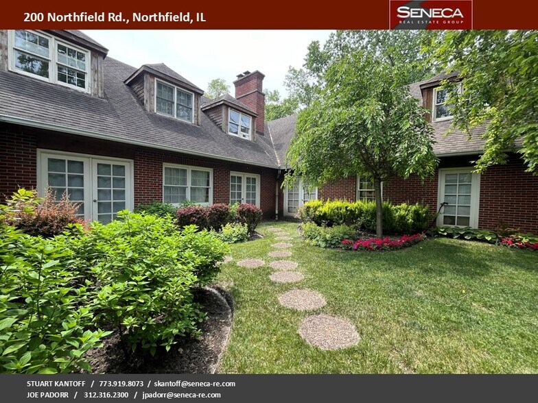 More Photos Of 200 Northfield Rd, Northfield Medical For Sale