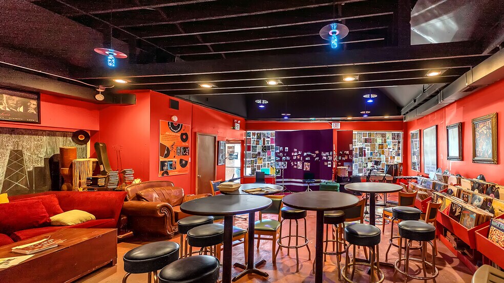 More Photos Of 13257-59 S Baltimore Ave, Chicago Storefront Retail Residential For Sale