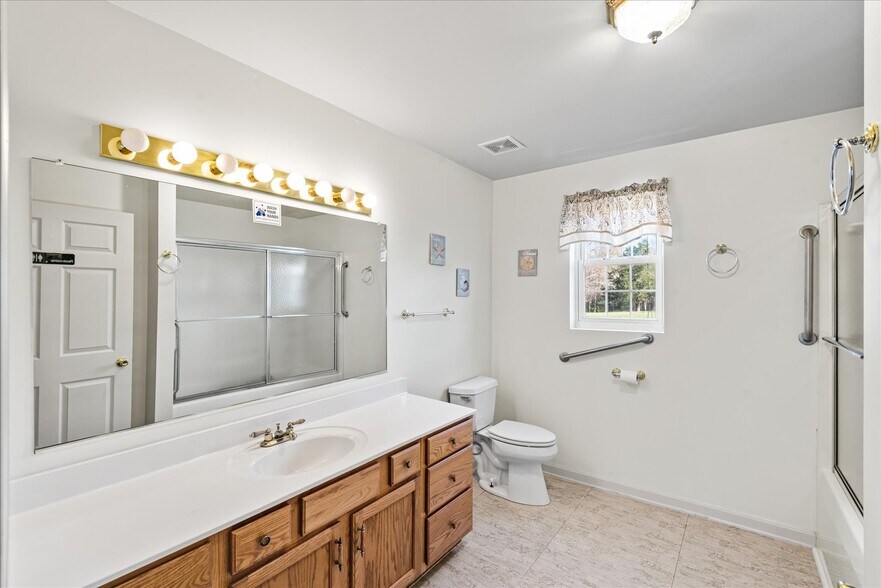 More Photos Of 115 E Broaddus Ave, Bowling Green Apartments For Sale