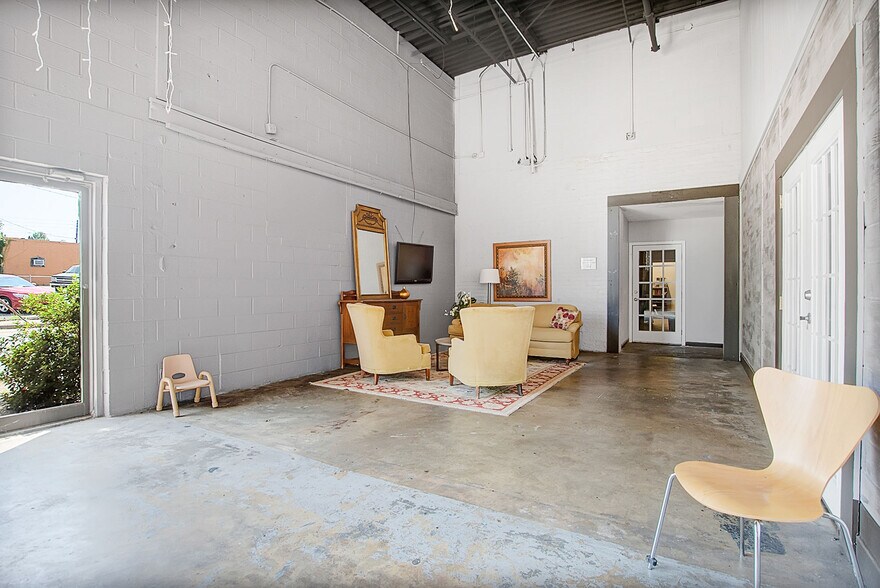 More Photos Of 3418 Dogwood Dr, Hapeville Religious Facility For Sale