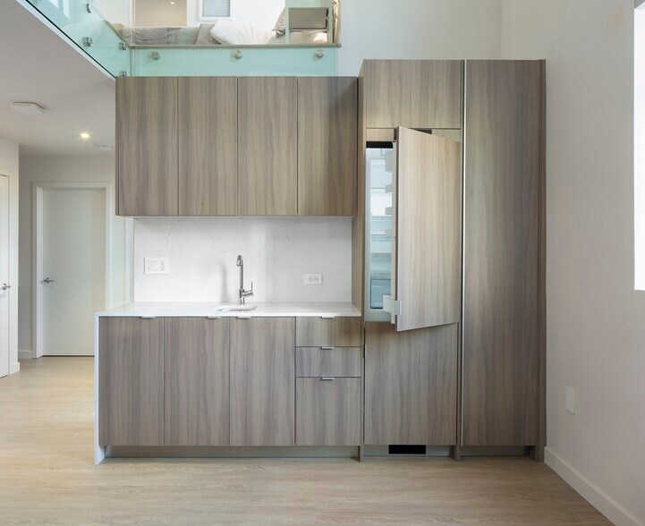 More Photos Of 11649 Mayfield Ave, Los Angeles Apartments For Sale