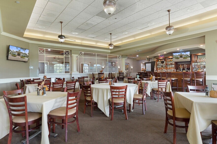 More Photos Of 4550 Golf Club Ln, Spring Hill Golf Course Driving Range For Sale