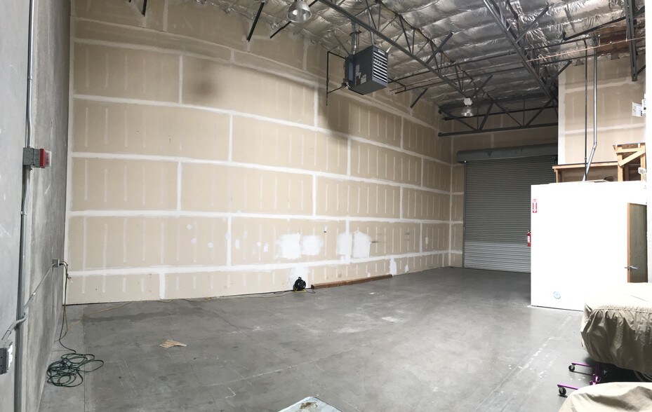 More Photos Of 2222 Park Pl, Minden Warehouse For Sale