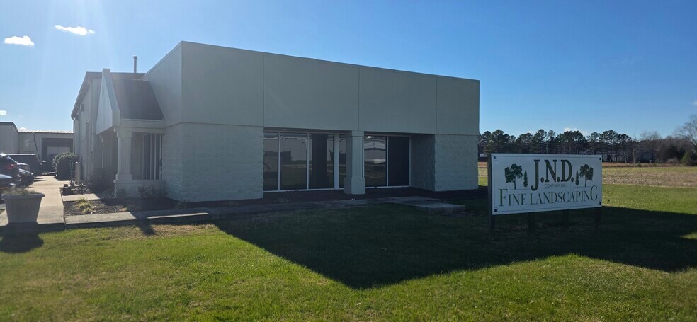 More Photos Of 30717 Park Dr, Princess Anne Flex For Lease