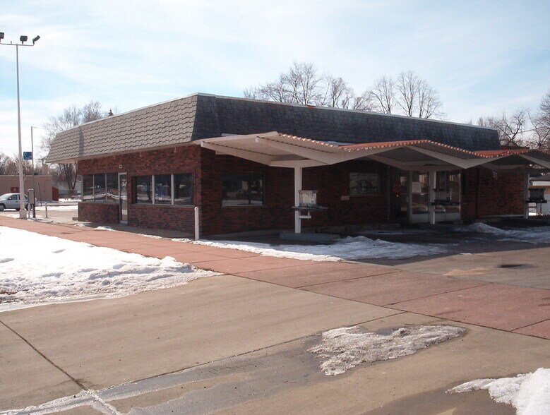 More Photos Of 5152 S Beech Daly St, Dearborn Heights Fast Food For Lease