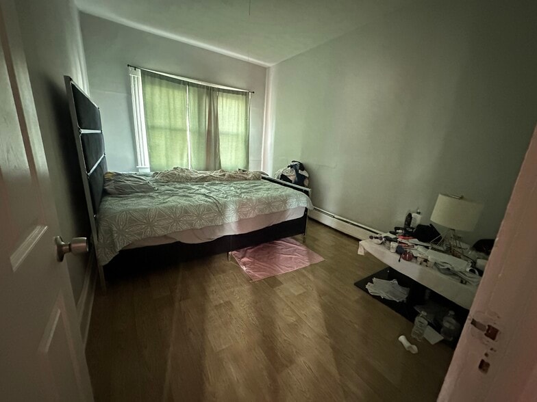 More Photos Of 75 Clark St, New Britain Apartments For Sale