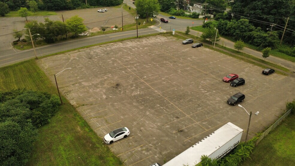 More Photos Of 24 Spring St, Florence Warehouse For Sale