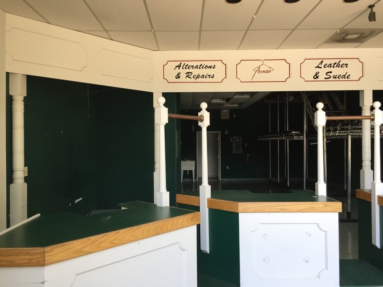 More Photos Of 3425 Leonardtown Rd, Waldorf Fast Food For Lease