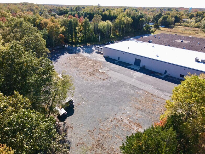 More Photos Of 220 Rt 70, Medford Manufacturing For Sale