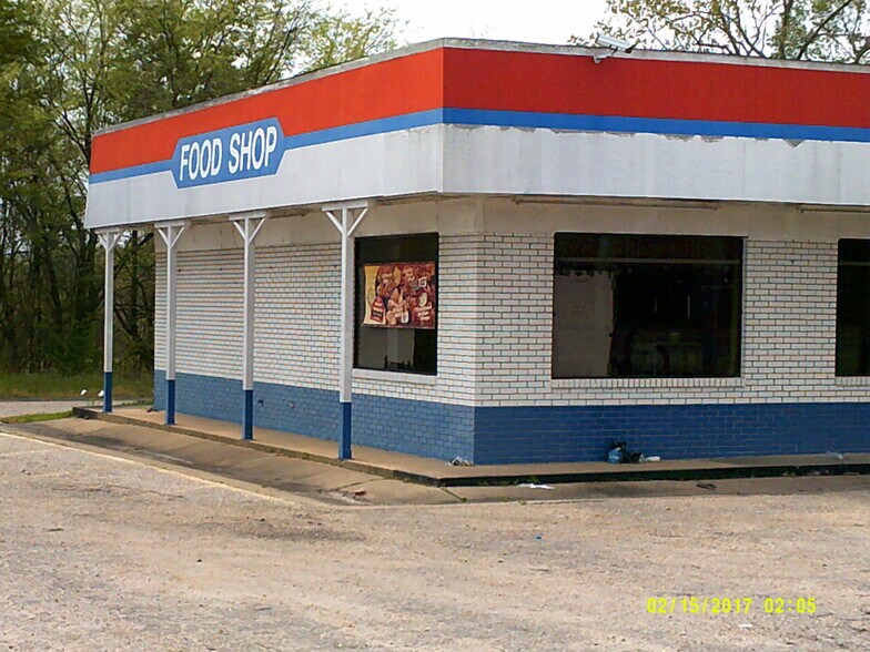 More Photos Of 7645 AL-97, Letohatchee Convenience Store For Lease