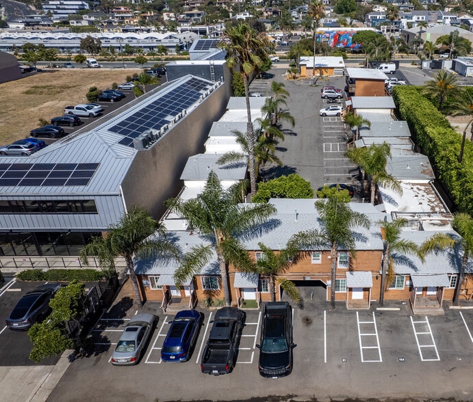 Primary Photo Of 225 S Highway 101, Solana Beach Apartments For Sale