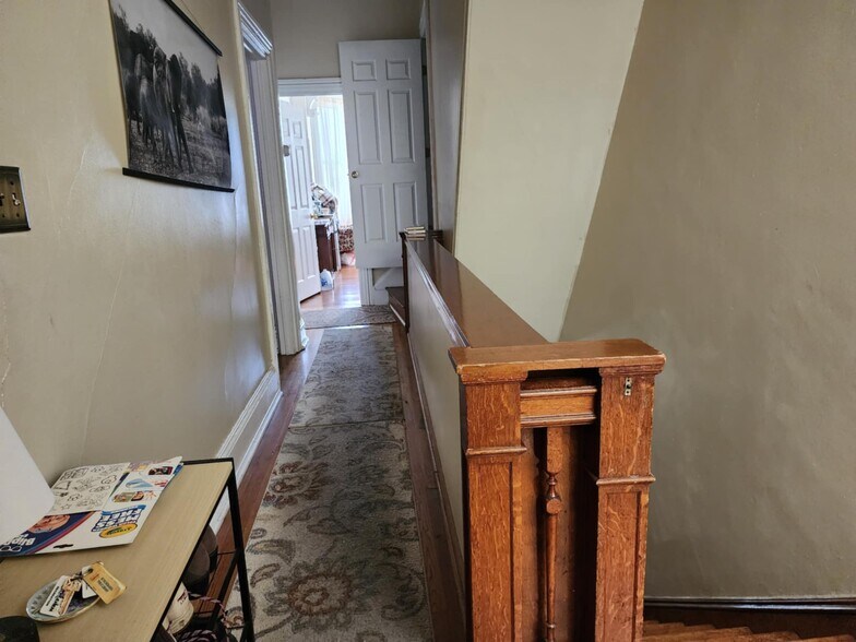 More Photos Of 87 E Broad St, Bethlehem Office For Sale