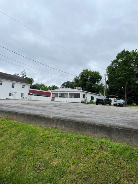 Primary Photo Of 20 N Main St, Honeoye Falls Restaurant For Sale