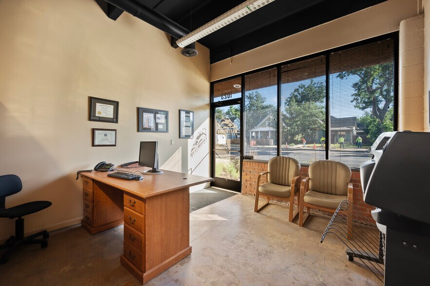 More Photos Of 1023-1025 W Colorado Ave, Colorado Springs Office For Sale