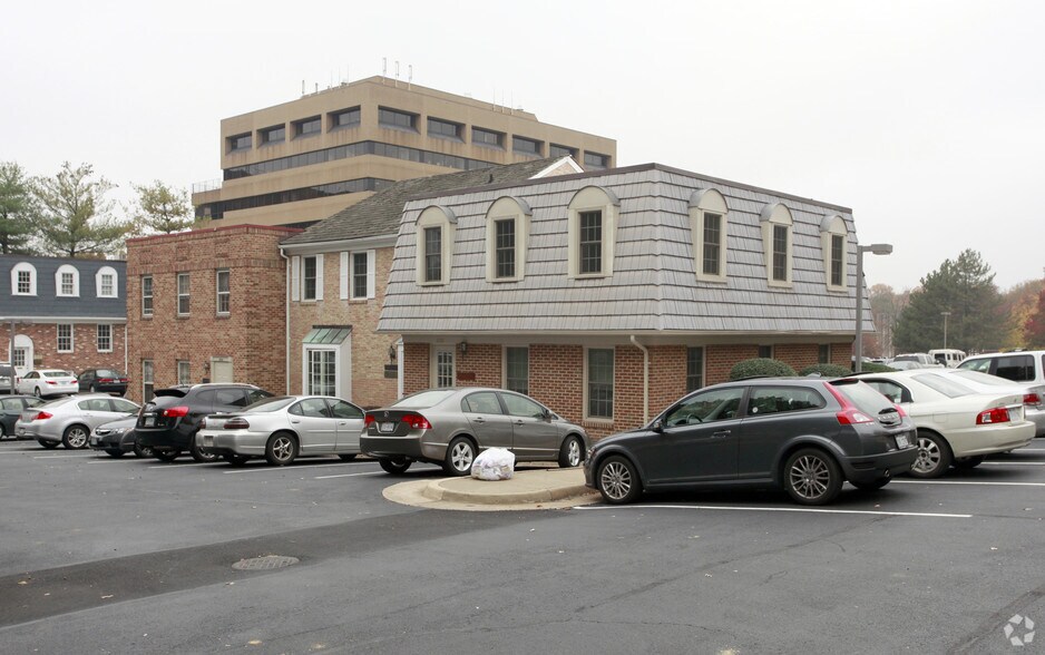 More Photos Of 1310-1312 Vincent Pl, Mc Lean Office For Sale