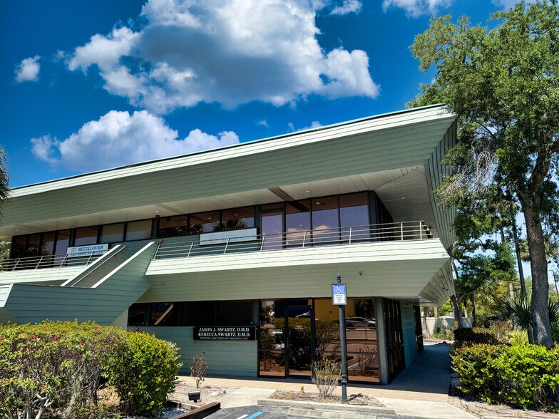 More Photos Of 2477 Stickney Point Rd, Sarasota Medical For Sale