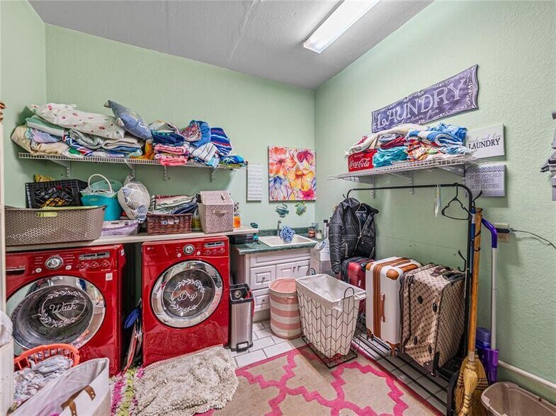 More Photos Of 135 S Central Ave, Bartow Storefront Retail Residential For Sale