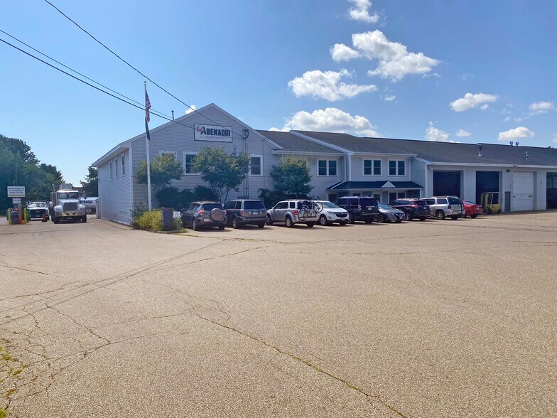Primary Photo Of 38B South Road Rear Rd, North Hampton Flex For Lease