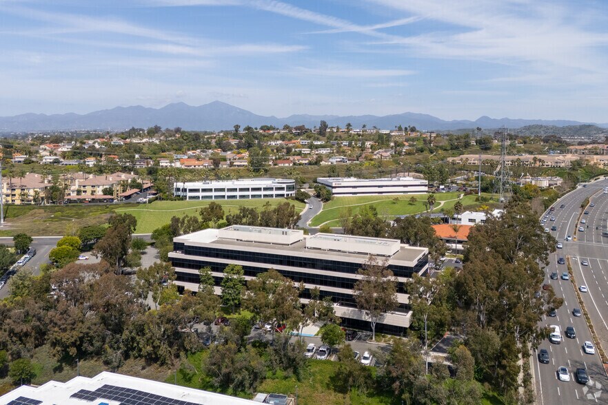 More Photos Of 27401 Los Altos, Mission Viejo Medical For Lease