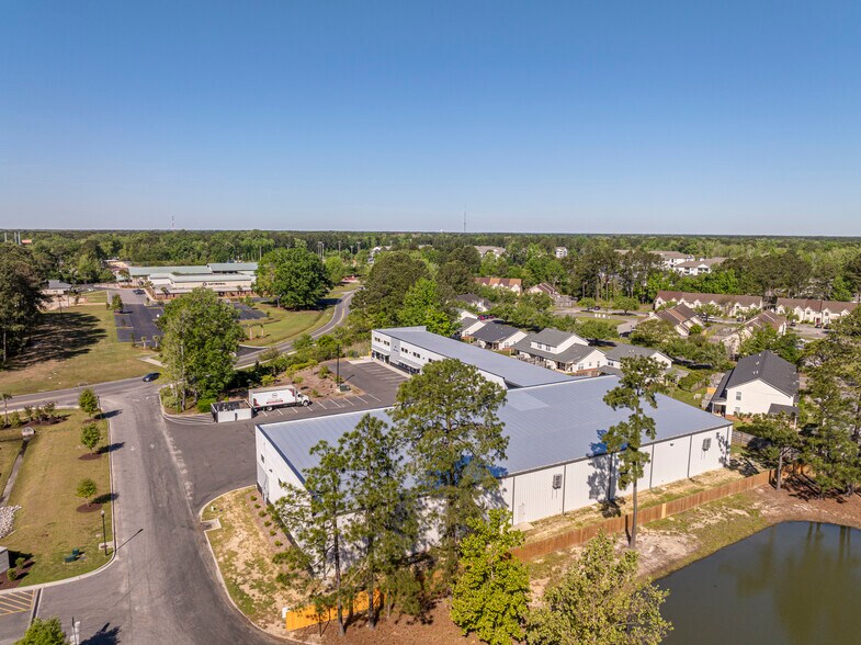 More Photos Of 8120 Windsor Hill Blvd, North Charleston Light Distribution For Sale