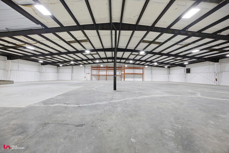 More Photos Of 1500 Union Hill Rd, Alpharetta Manufacturing For Lease