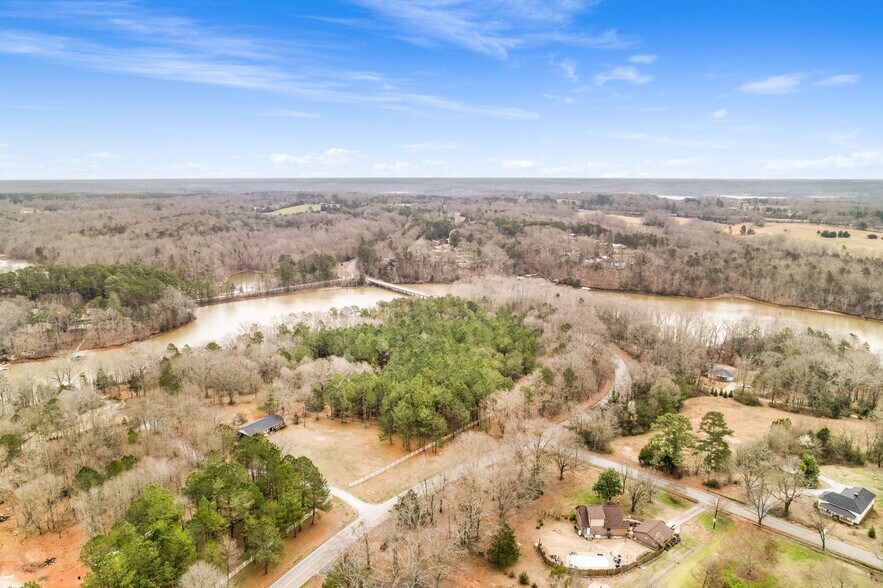 More Photos Of 3306-3308 Centerville Rd, Anderson Land For Sale