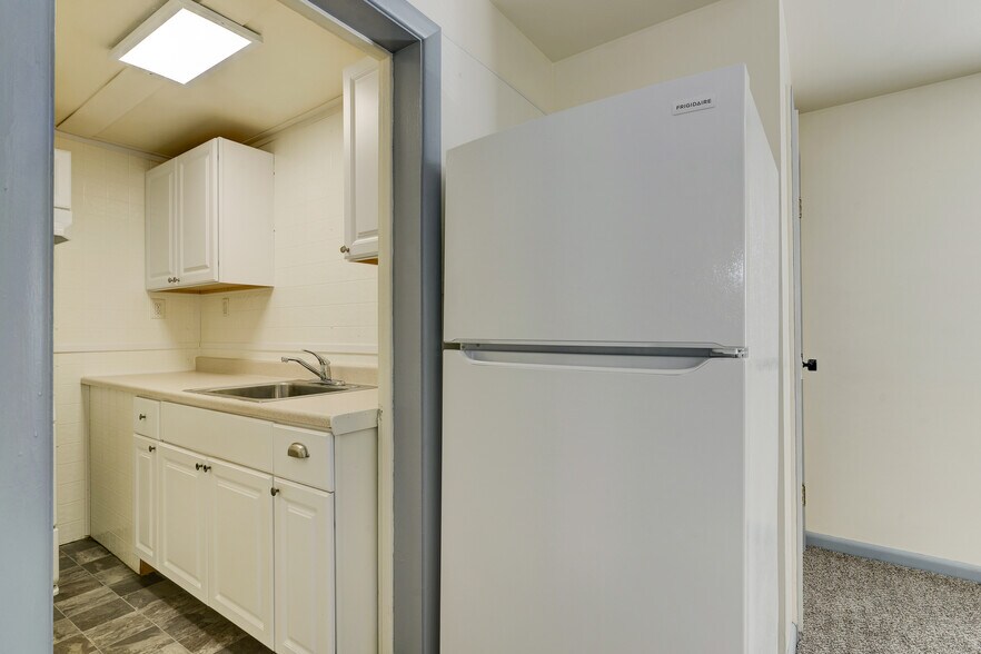 More Photos Of 112 East State St, Mossyrock Storefront Retail Residential For Sale