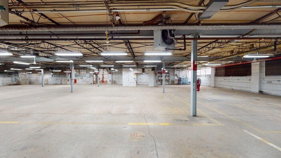 More Photos Of 1509 W Le Moyne St, Melrose Park Warehouse For Sale