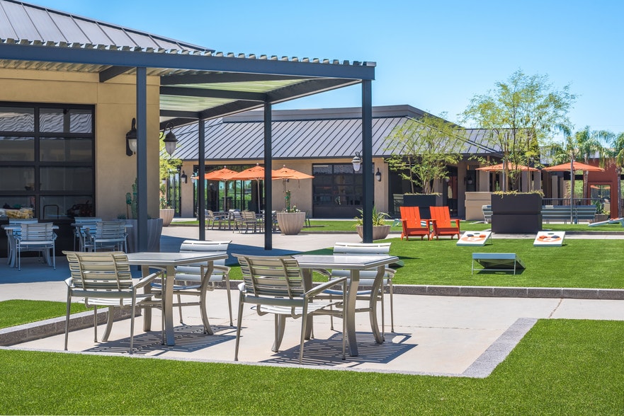 More Photos Of 7000 E Shea Blvd, Scottsdale Unknown For Lease