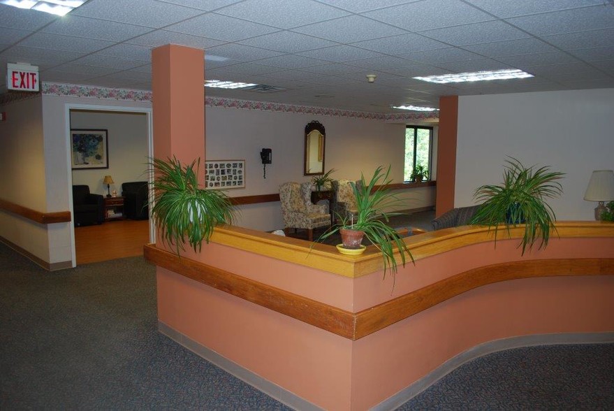 More Photos Of 46 Maple St, Kent Skilled Nursing Facility For Sale