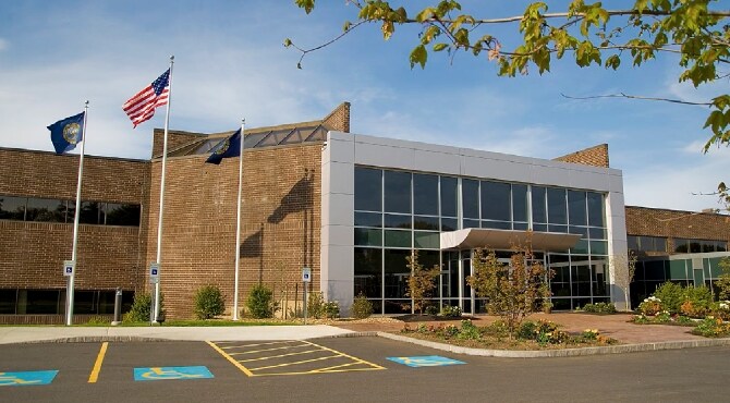 More Photos Of 100 Domain Dr, Exeter Office For Lease