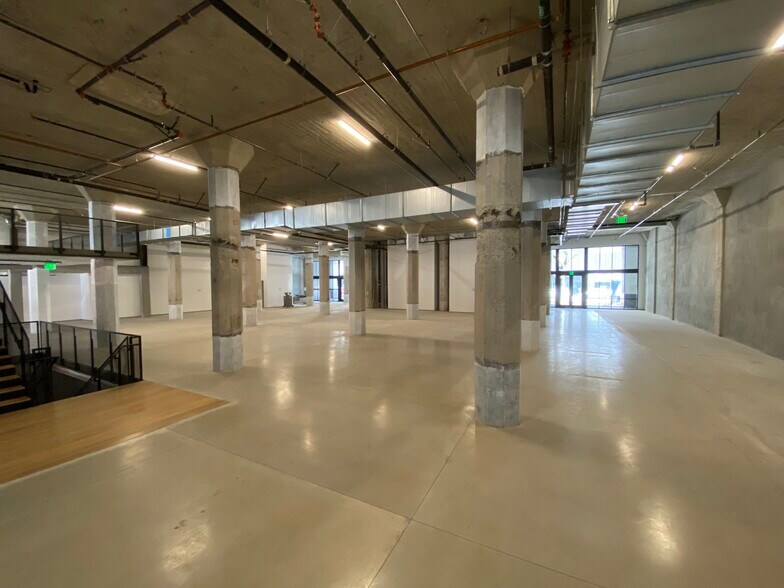 More Photos Of 755 S Los Angeles St, Los Angeles Loft Creative Space For Lease