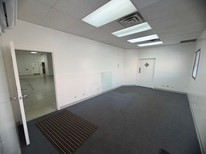 More Photos Of 12180 W Alameda Pky, Lakewood Unknown For Lease