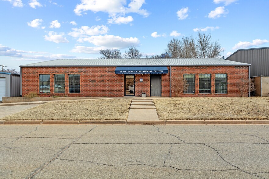 Primary Photo Of 217 N 6th St, Kingfisher Schools For Sale